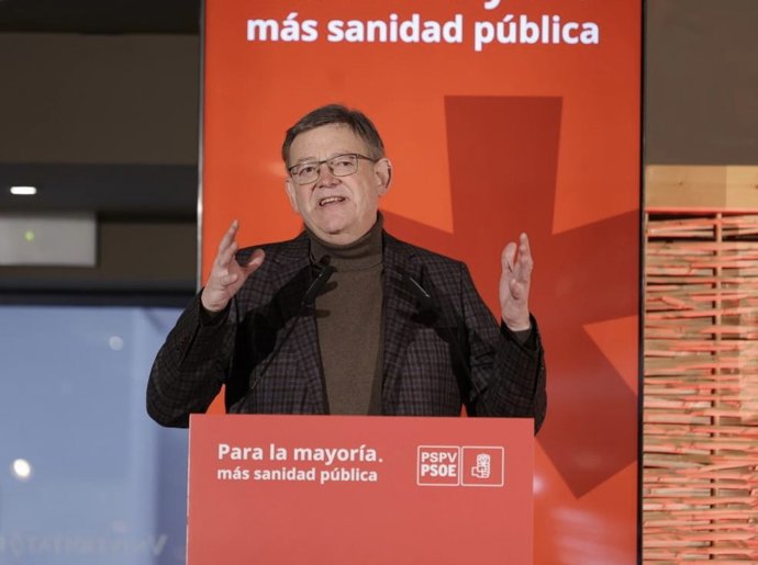 Ximo Puig en un acto de Sanidad del PSPV-PSOE