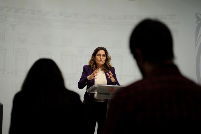 La consellera de Presidncia de la Generalitat, Laura Vilagr, compareix per informar sobre l'acord de pressupostos al Palau de la Generalitat