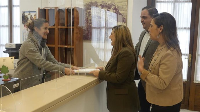 La parlamentaria socialista Irene García presenta enmiendas a la ley de Policías Locales