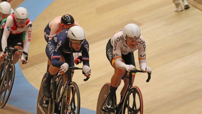 Sebastián Mora finaliza quinto el omnium del Campeonato de Europa de pista