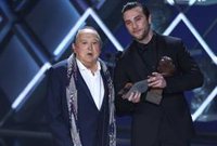 Fernando Esteso homenajea a Carlos Saura y Agustí Villaronga en los Goya:"Espero que estén escribiendo su próximo guion"