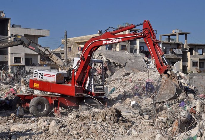 Labores de rescate tras el terremoto en Latakia, Siria