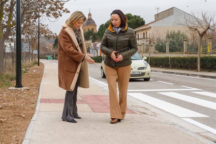 Santa Fe estrena nuevos accesos más seguros para vecinos, trabajadores y escolares del IES Martina Bescós.