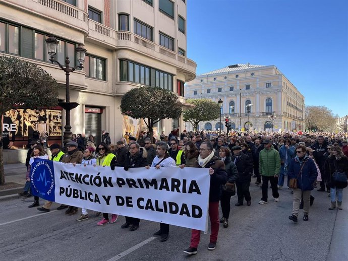 Cabecera de la manifestación en Burgos.