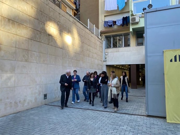El candidat d'ERC a l'Alcaldia de Barcelona, Ernest Maragall, abans d'atendre els mitjans a la seu d'ERC, a Barcelona
