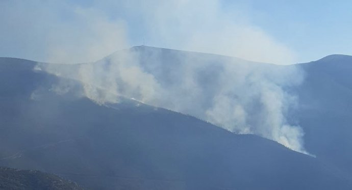 Incendio en Villarubín (León).