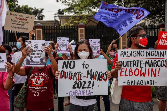 Archivo - Manifestantes en Filipinas