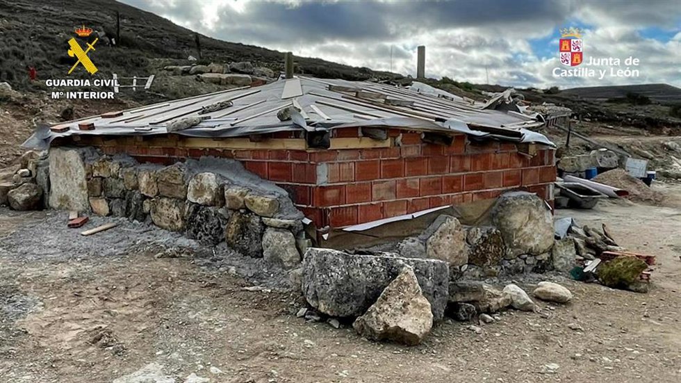 Localizada una vivienda ilegal en suelo rústico en la comarca Odra-Pisuerga, en Burgos.