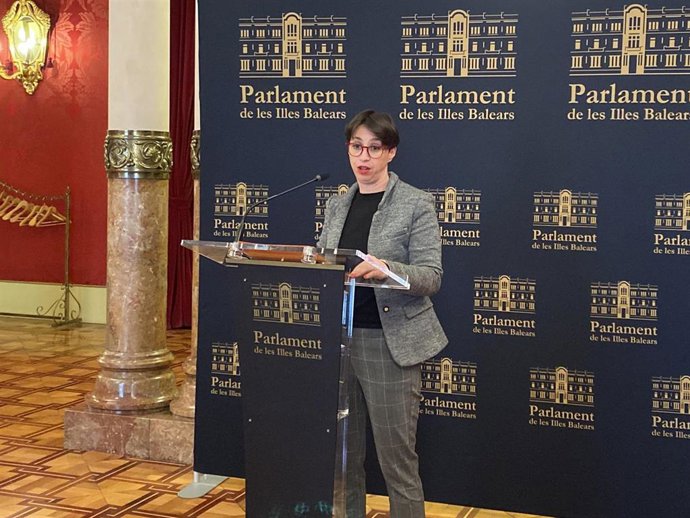 Archivo - La portavoz adjunta del PSIB en el Parlament, Silvia Cano. Archivo.
