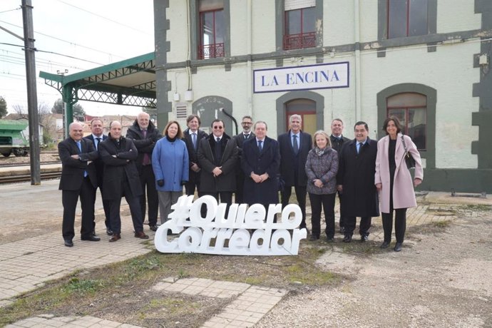 La Junta Directiva de AVE en La Encina (Alicante)