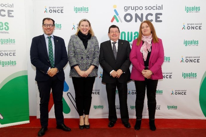 Ismael Pérez (i), Isabel Blanco, Ángel Sánchez y Araceli De las Heras.