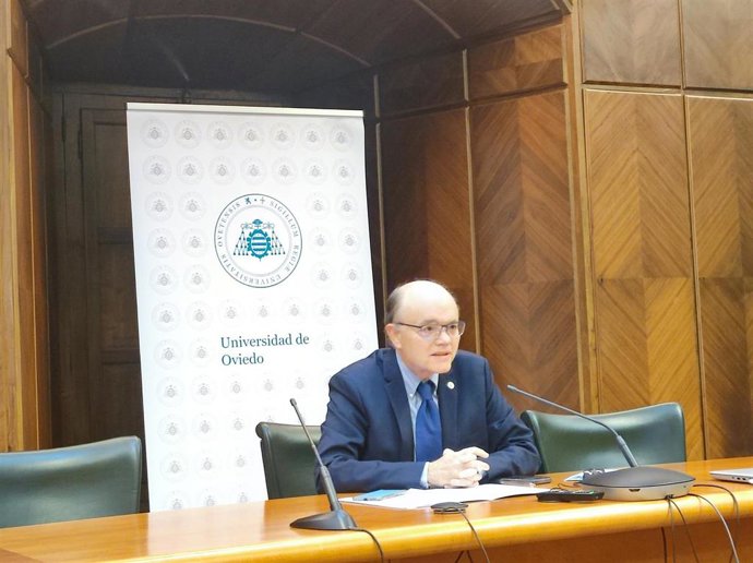 El vicerrector de Estudiantes, Alfonso López Muñiz