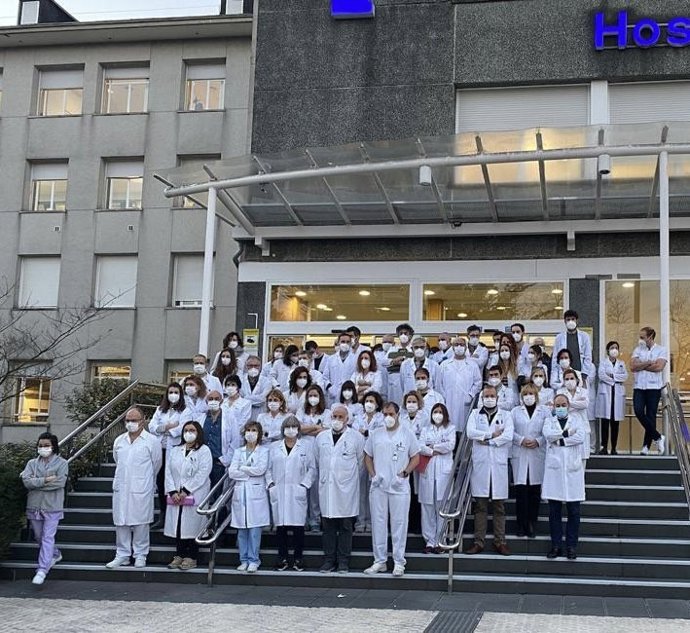 Concentración de profesionales y jefes de servicio de la OSI Donostialdea