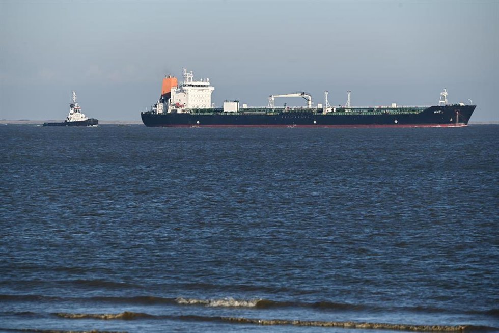 Carguero en el Mar del Norte.