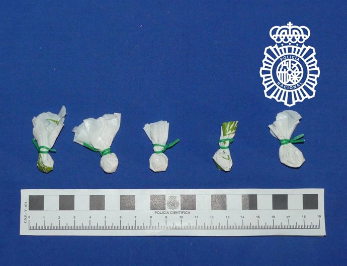 Droga decomisada al detenido en Salamanca y que estaba destinada al menudeo.