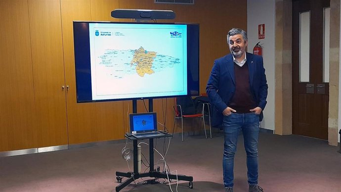 El consejero Alejandro Calvo