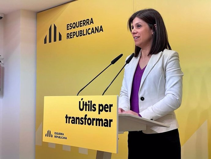 La portavoz y secretaria general adjunta de ERC, Marta Vilalta, en una rueda de prensa.