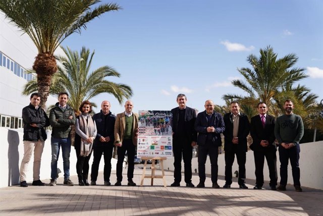 Presentaciónde la VII Vuelta Ciclista de Almería.