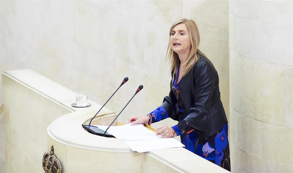 Archivo - La portavoz del PSOE en el Parlamento de Cantabria, Noelia Cobo