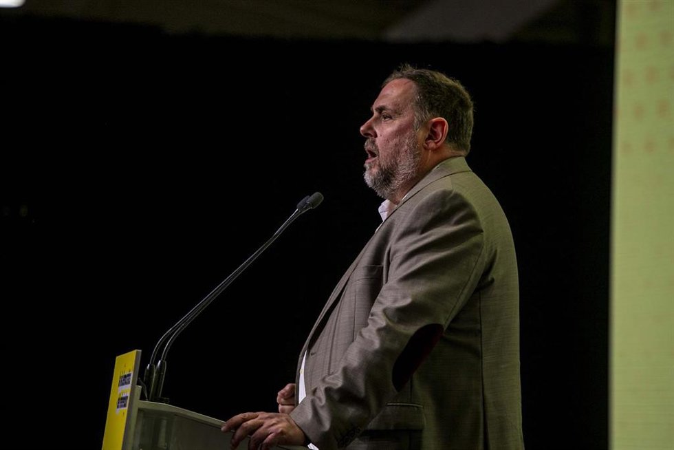 El presidente de ERC, Oriol Junqueras, interviene durante el congreso de Esquerra Republicana de Catalunya.