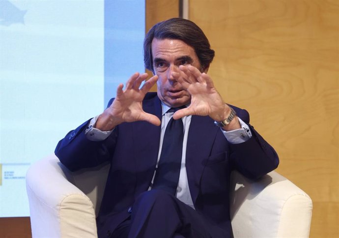 Archivo - El expresidente del Gobierno y presidente de la Fundación FAES, José María Aznar, interviene en la clausura del Campus FAES 2022, en el Espacio Bertelsmann, a 23 de septiembre de 2022, en Madrid (España). 