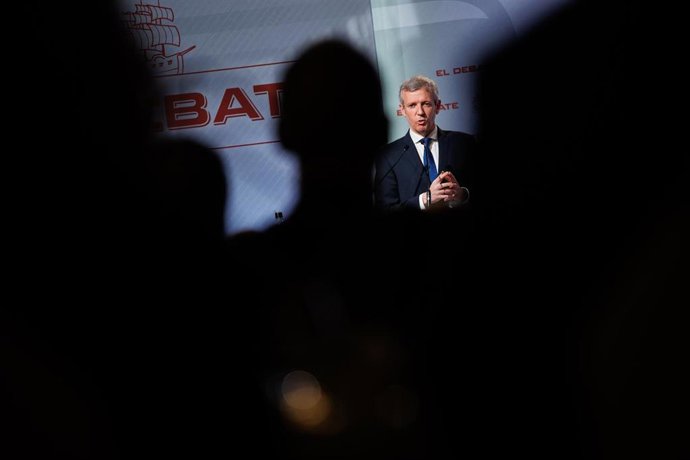 El presidente de la Xunta de Galicia y líder del Partido Popular gallego, Alfonso Rueda, interviene durante el foro de conversación de El Debate, en el Hotel Four Seasons, a 14 de febrero de 2023, en Madrid (España). Durante la tercera edición de El 