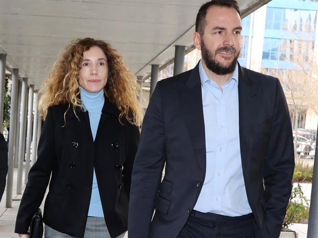 Blanca Cuesta y Borja Thyssen a su llegada al Juzgado de lo Penal número 15 de Madrid