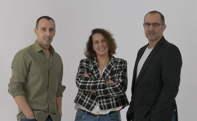 La start-up Cétery IA desarrolla en el Parque Científico de la UMH desarrolla inCaptur, el primer lector de matrículas para móviles.