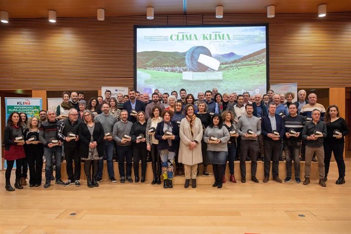 El departamento de Desarrollo Rural y Medio Ambiente del Gobierno de Navarra reconoce a los 156 municipios de Navarra que han elaborado un plan o estrategia local de acción por el clima y la energía sostenible.
