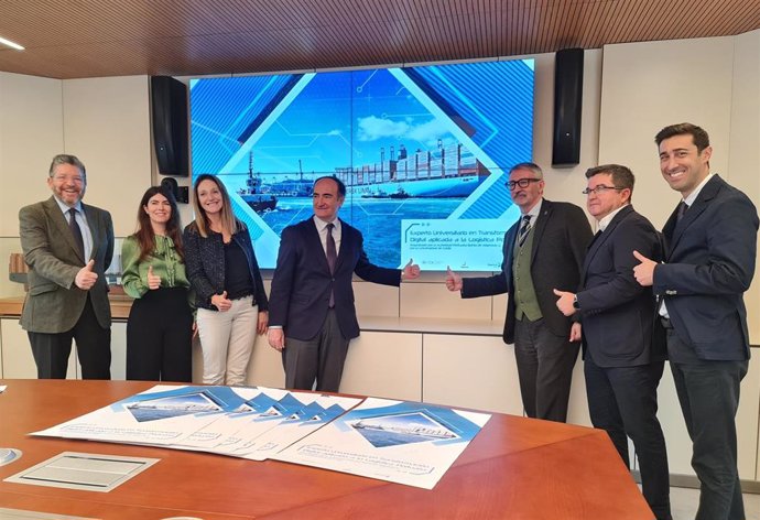 La Autoridad Portuaria de la Bahía de Algeciras y la Universidad de Cádiz impulsan el título de Experto Universitario en Transformación digital aplicada a la logística portuaria