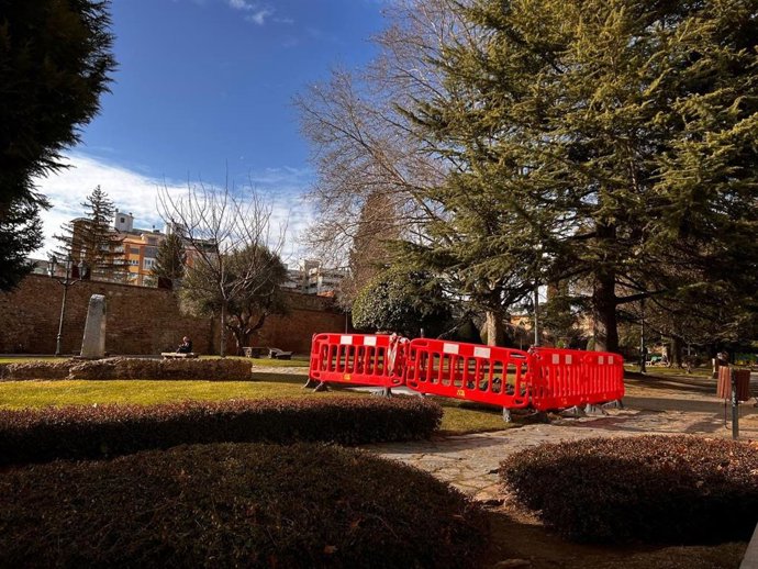 Zona del Jardín del Cid en el que se ubicará la escultura en homenaje al Colegio Oficial de Veterinarios.