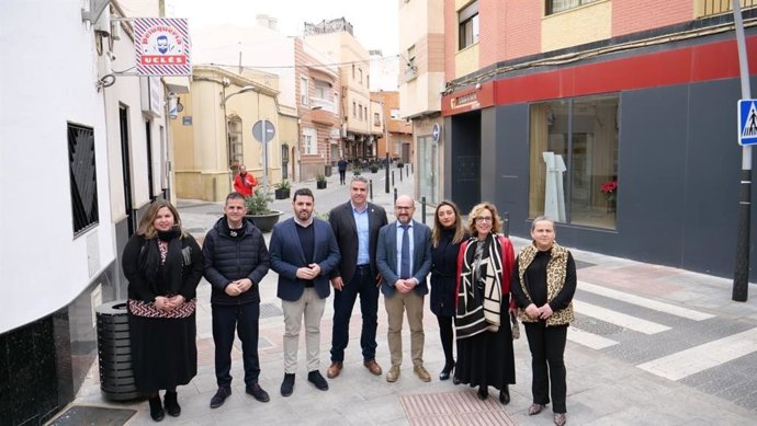 Inauguración de las obras de reforma de la calle Real de Viator y su entorno.