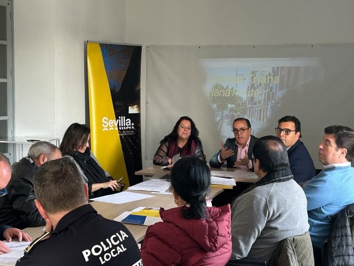 Páez y Encarnación Aguilar en Triana