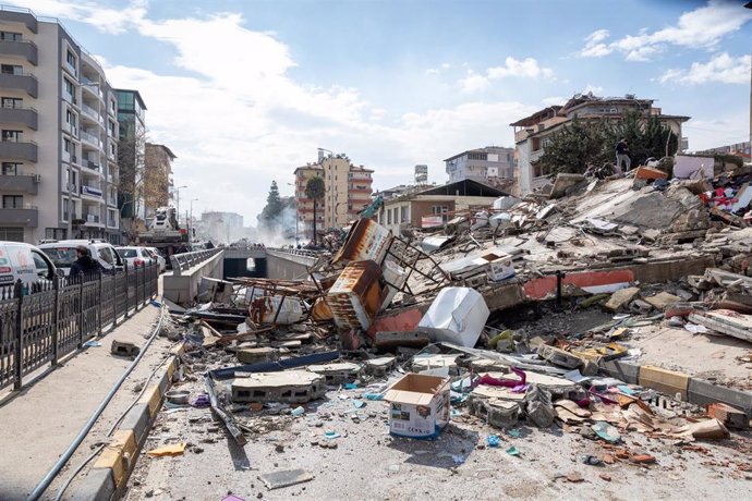 Daños materiales en la ciudad de Antioquía por los terremotos del 6 de febrero en el sur de Turquía, cerca de la frontera con Siria