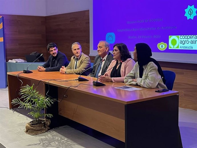 Inauguración Del Proyecto 'Wafira' En El Centro Agroexperimental De Empresas.