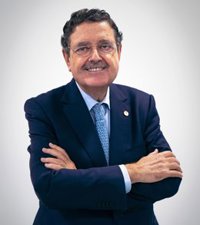 El grupo CEU apostará por "un modelo inteligente y dual" con su nueva Universidad Fernando III que proyecta en Andalucía