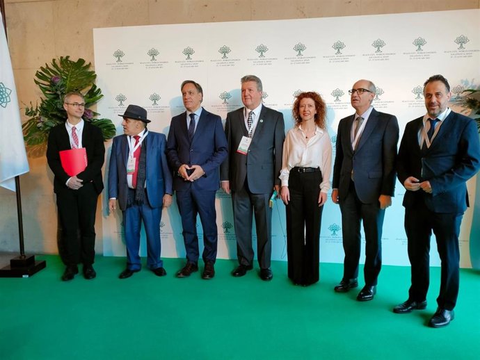 Archivo. Autoridades En La Inauguración Del Congreso Peace City World En Salamanca.