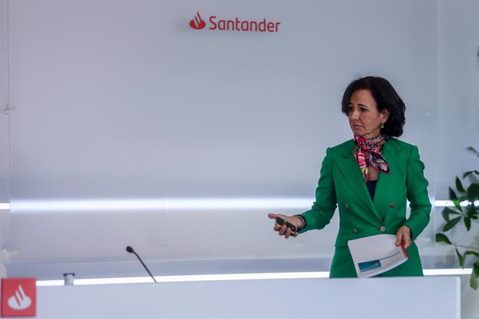 La presidenta del Banco Santander, Ana Botín, en la Ciudad Grupo Santander de Boadilla del Monte (Madrid)