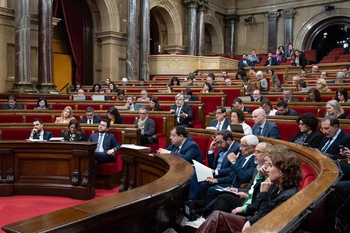 Debate a la totalidad del proyecto ley de Presupuestos de la Generalitat de 2023 en el pleno del Parlament