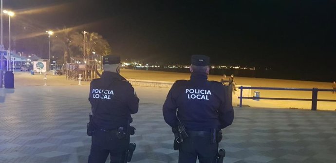 Policía Local de Alicante en el Carnaval.