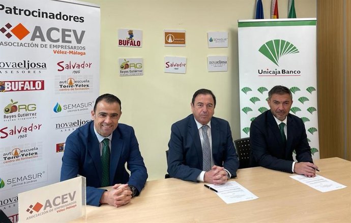 La ACEV se ha adherido al convenio que el pasado mes de julio suscribieron Unicaja Banco y la Confederación de Empresarios de Málaga (CEM) para respaldar al sector empresarial de la provincia.