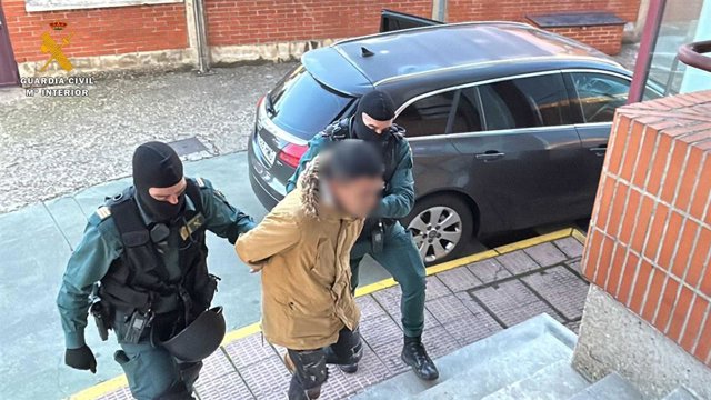 Detención En Miranda De Ebro De Uno De Los Autores De Varios Robos En El Norte De España.