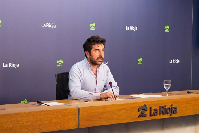Archivo - El portavoz del Gobierno riojano, Alex Dorado