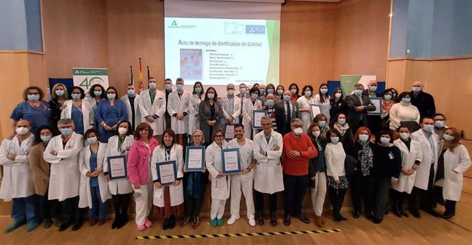 Acto de entrega de los certificados de calidad de la Agencia de Calidad Sanitaria de Andalucía a ocho unidades del Área de Gestión Sanitaria Sur.