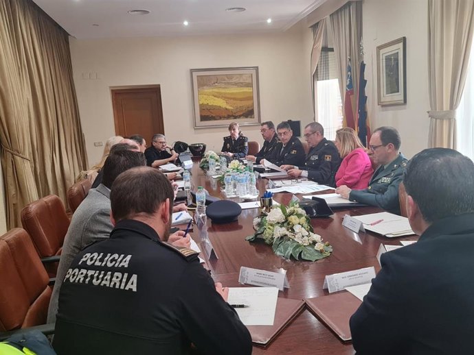 La reunión de coordinación para fijar el dispositivo policial que velará por la seguridad en la celebración del Carnaval 2023.