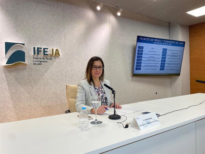 La presidenta de Ferias Jaén, África Colomo