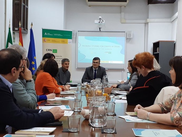 La Escuela de Formación Albayzín inicia los trámites para formar parte del Consejo Mundial de la Artesanía.
