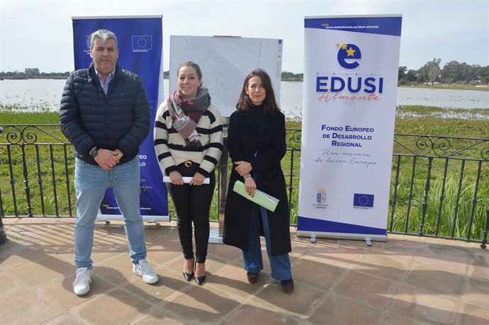 Presentación de la regeneración del Paseo Marismeño de El Rocío.