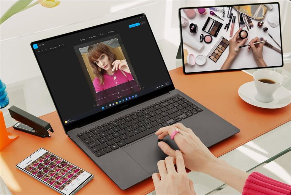 Multi Control ampliado entre Galaxy Book y smartphones