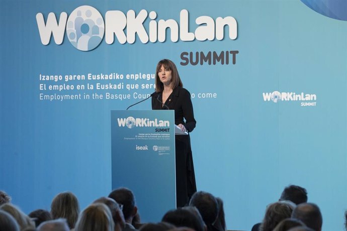 La vicelehendakari del Gobierno Vasco, Idoia Mendia, interviene en el congreso 'Workinlan Summit' en el Palacio Euskalduna de Bilbao